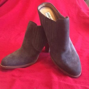 Steve Madden Grey Mertta